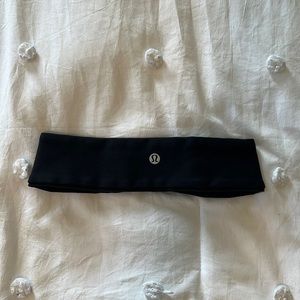 Lululemon black headband